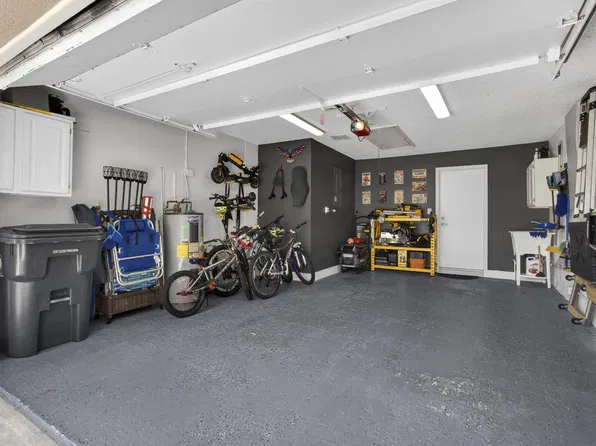 11894 Donlin Dr, Wellington, FL