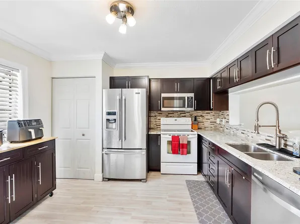 9149 SW 21st Court #F, Boca Raton, FL 33428