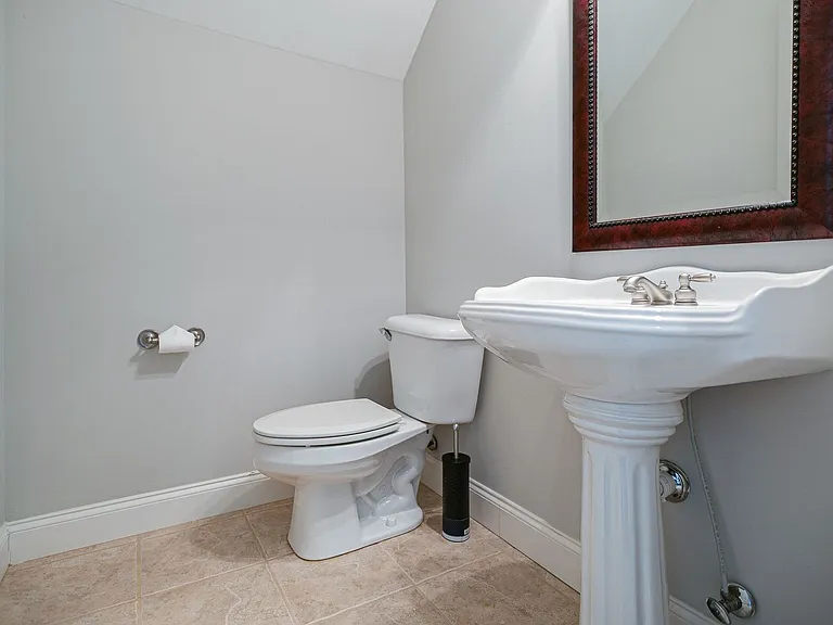 143 Gardenia Way — Photo 25