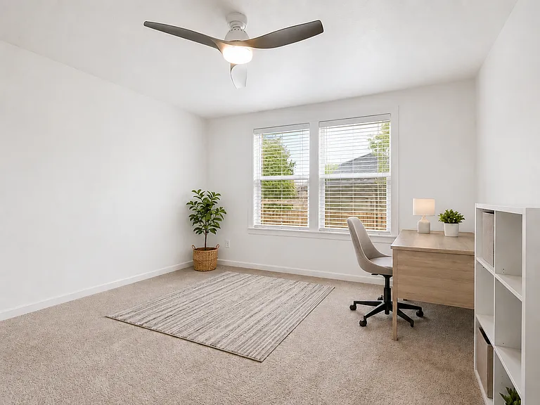 880 SW Mozart Ter — Photo 17