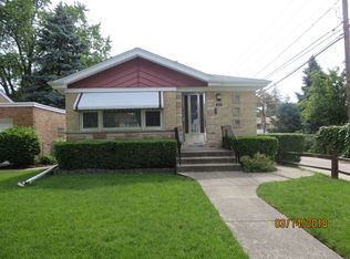8013 N Ozanam Ave, Niles, IL 60714
