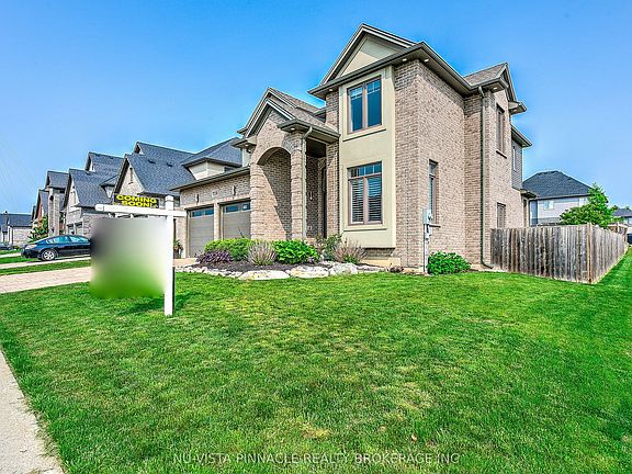 3rd image of 738 Hickoryridge Cmn