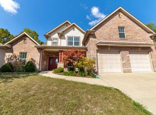 2509 Stratford Chase Pkwy, Columbia, MO 65201