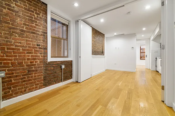 Rented by REAL New York | media 7