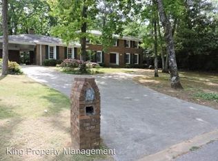 2 Christopher Way, Anniston, AL 36207