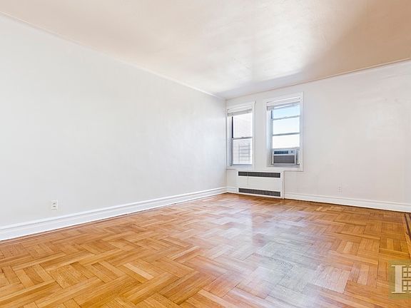 3rd image of 3505 72nd St APT 5C