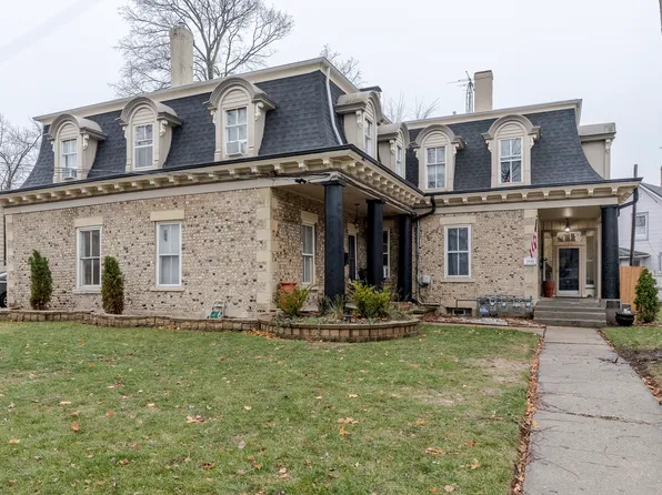 363 Prairie St, Elgin, IL 60120