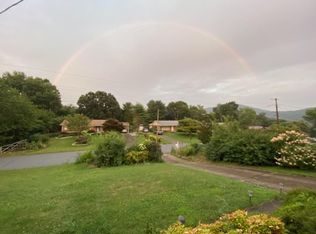 19 Wagon Rd, Asheville, NC 28805