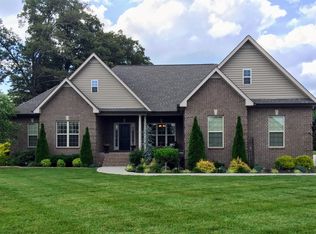 37 Grace Haven Ct, Hillsboro, TN 37342