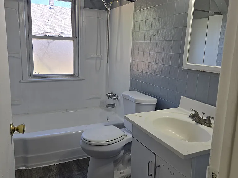 6024 Penrod St — Photo 7