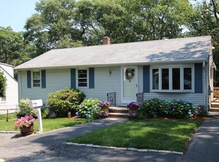 15 Buena Vista St, Saugus, MA 01906
