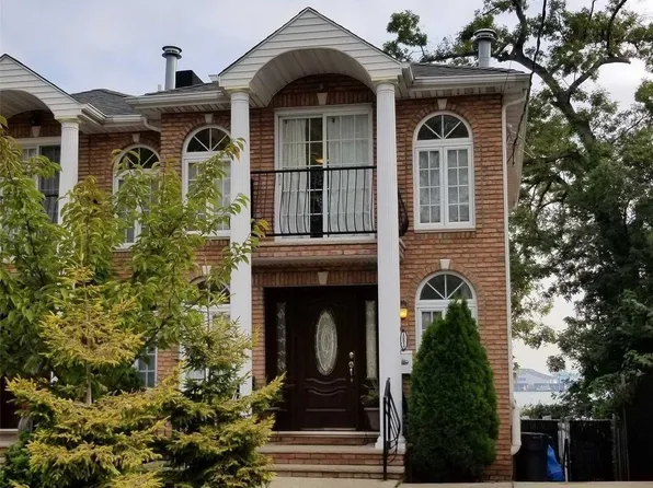 108-09 Ditmars Boulevard, East Elmhurst, NY 11369
