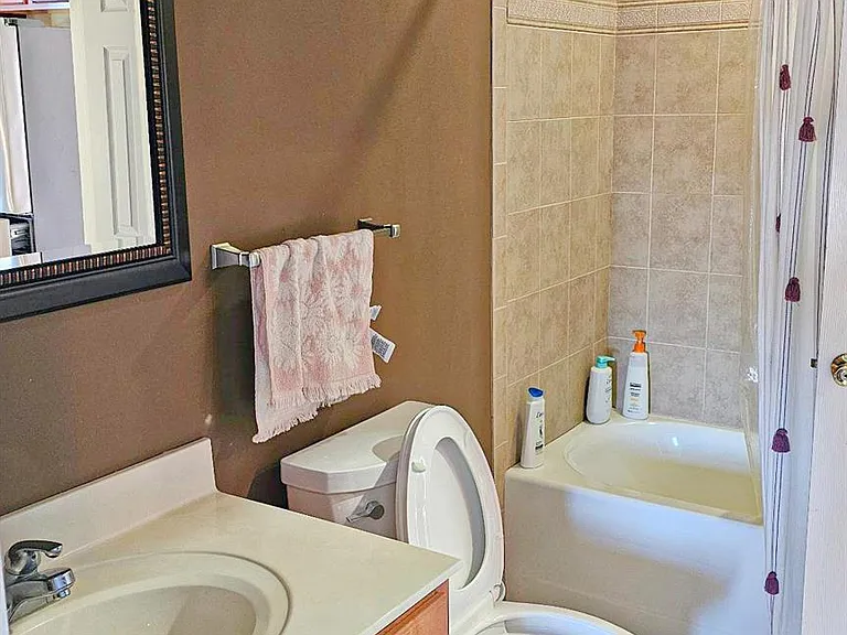 315 Arcadia Rd — Photo 10