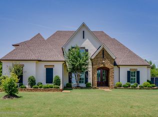 13850 River Grove Ln, Olive Branch, MS 38654