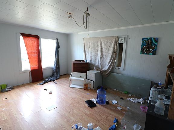 5th image of 115 E 173rd St