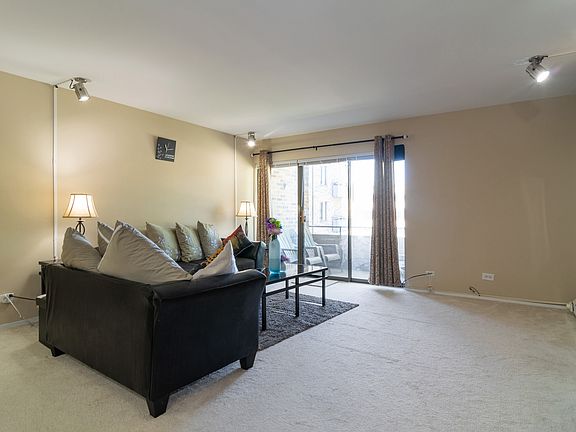 2nd image of 1931 Prairie Sq APT 223