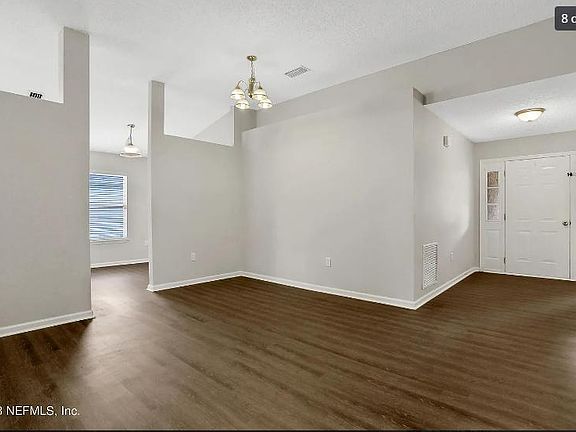 5th image of 500 Mackenzie Cir