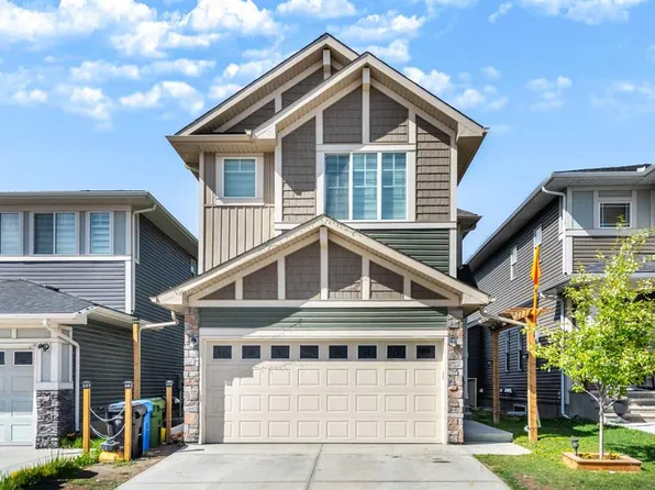 32 S Saddlestone Way NE, Calgary, AB T3J 2C9