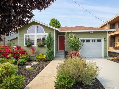 2421 Monticello Ave, Oakland, CA, 94601