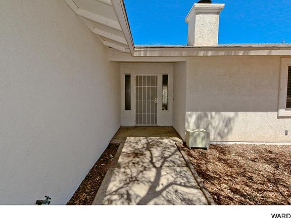 4th image of 3049 SE Indian Head Dr