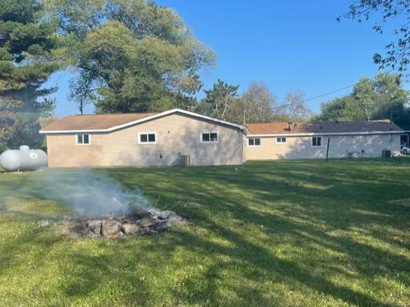 2118 7th St, Cumberland, WI 54829