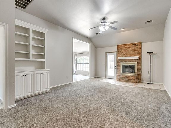 3rd image of 20566 Ember Ln