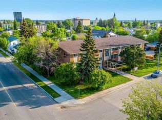 10105 107th Ave #303, Grande Prairie, AB T8V 1M1