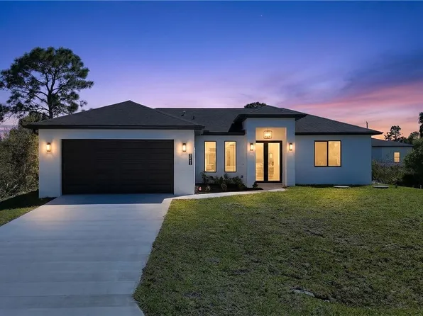 2711 39th St W, Lehigh Acres, FL 33971