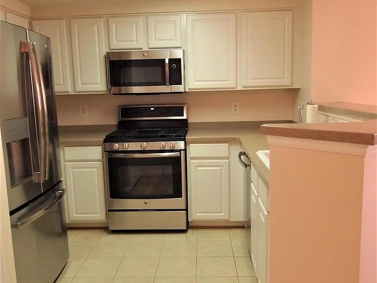3830 9th St N #703W — Photo 5