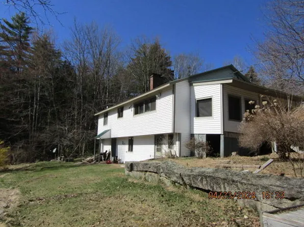 5 Acorn Avenue, Stow, ME 04037
