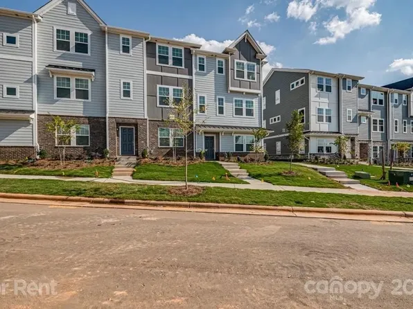 2022 Tears Ln, Charlotte, NC 28217