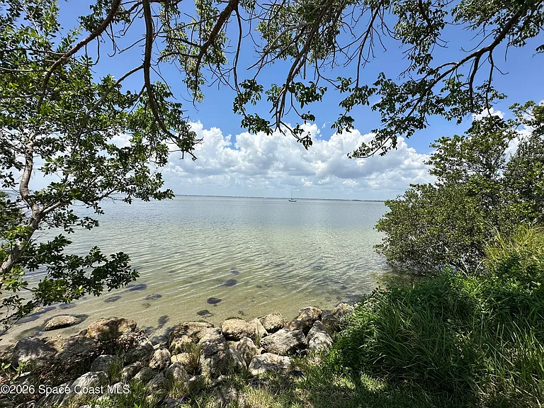 616 Manatee Bay Dr — Photo 55