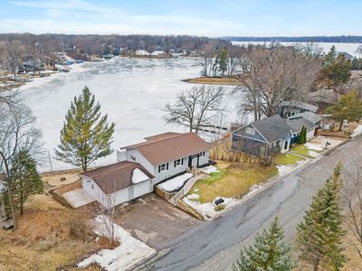 14858 Oakland Beach Ave SE, Prior Lake, MN, 55372