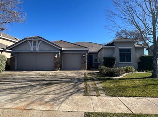 9721 Toscano Dr, Elk Grove, CA