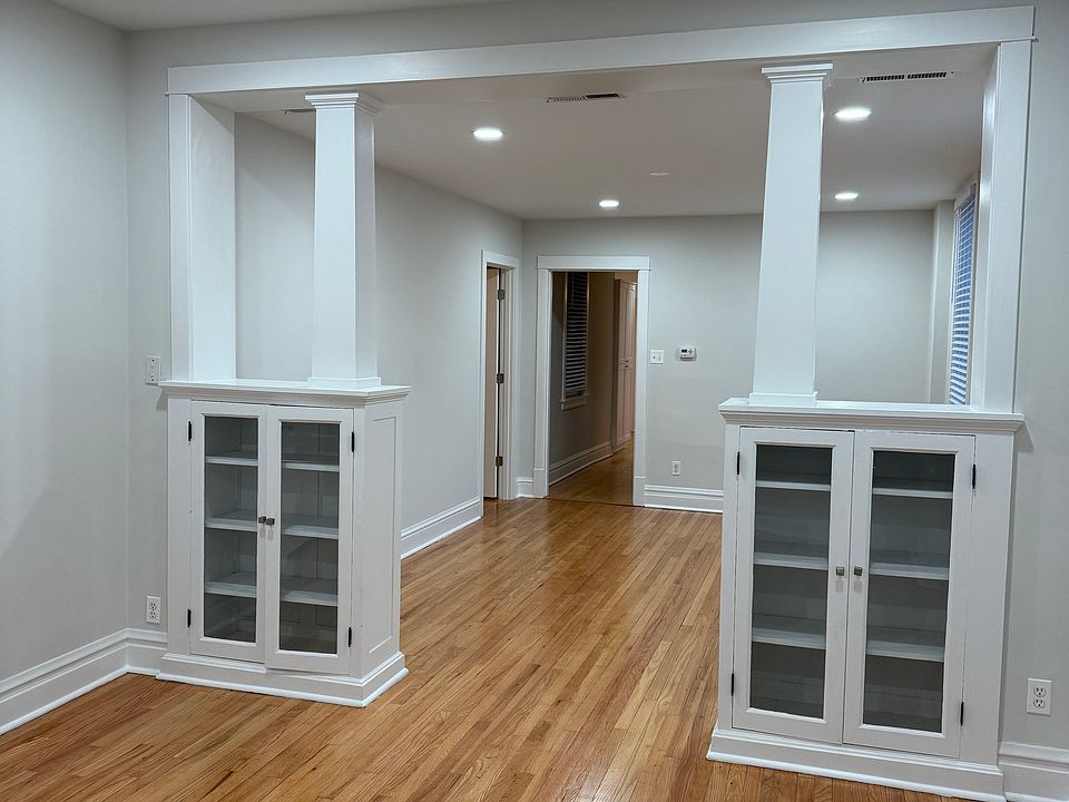 1st image of 2214 W Medill Ave Unit 1