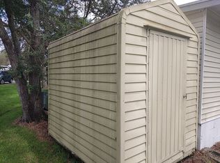 121 Woods N Water Dr, Mount Dora, FL 32757