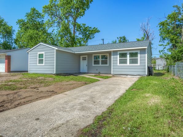 104 S 195th East Ave, Tulsa, OK 74108