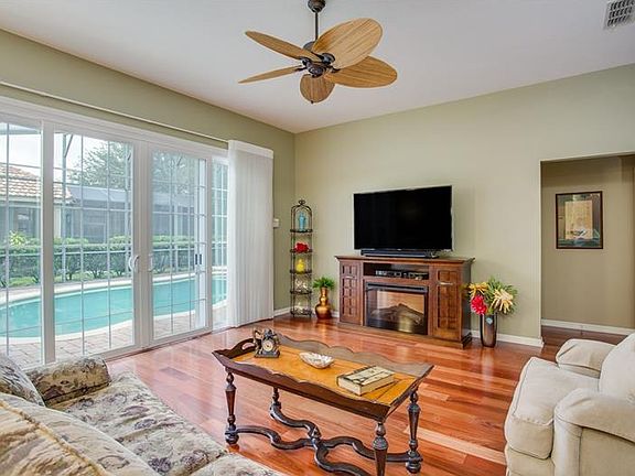 5th image of 1321 Glenwick Dr