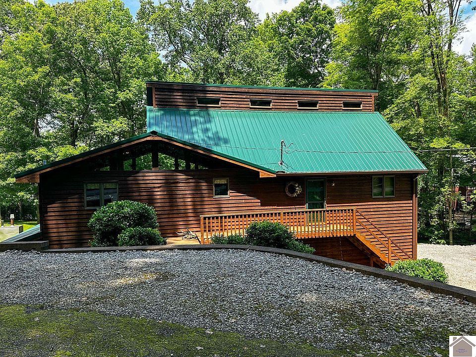 1st image of 141 Forest Glen Dr