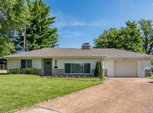 1180 N Dickson St, Saint Louis, MO