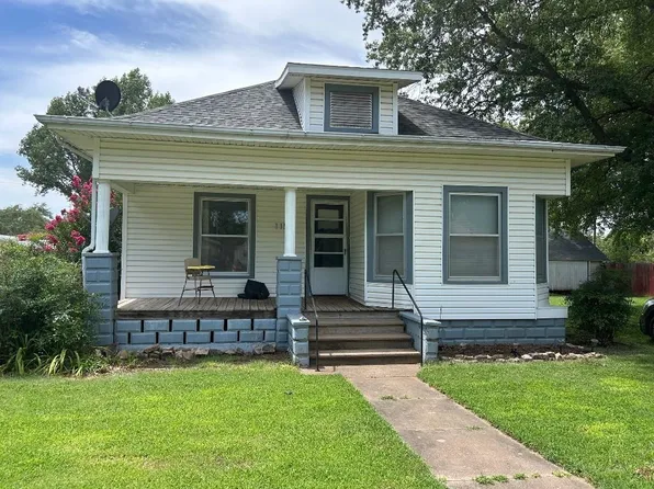 115 N Saint Marys St, Caldwell, KS 67022