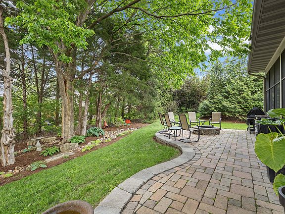 5th image of 2708 Bristol Lake Dr