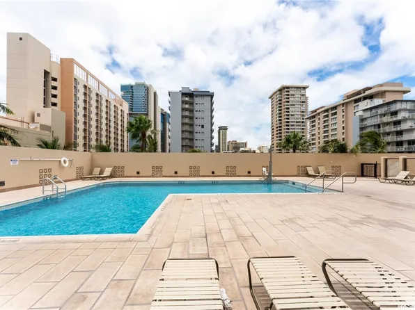2240 Kuhio Ave APT 2708, Honolulu, HI 96815
