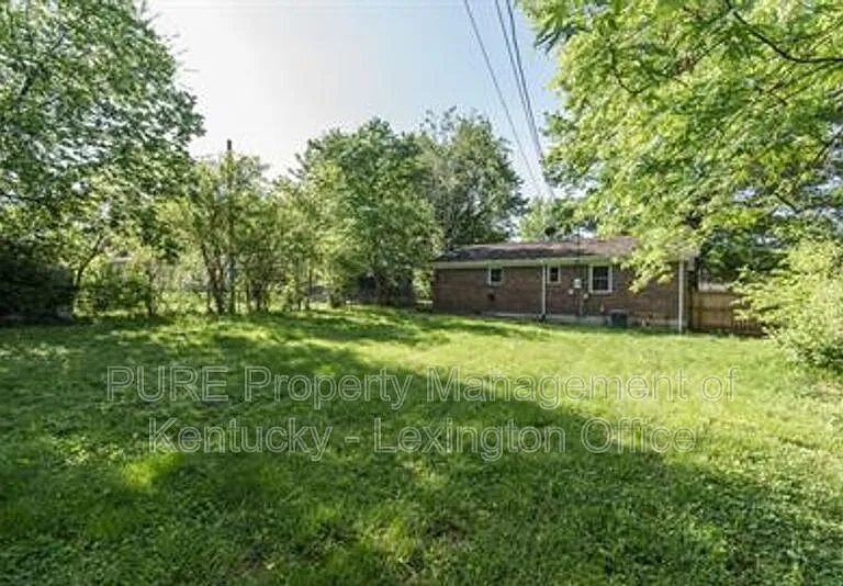 316 Longview Dr — Photo 20