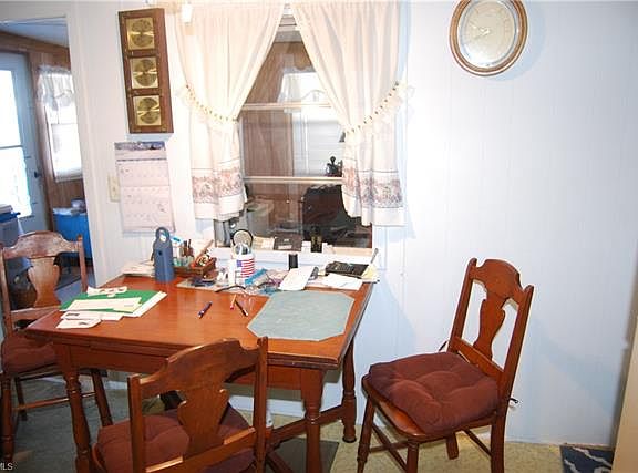 5th image of 20591 Garden Dr