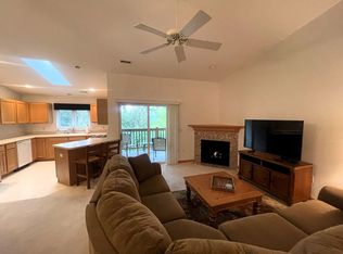 91 Potawatomi Rd UNIT N4, Williams Bay, WI 53191