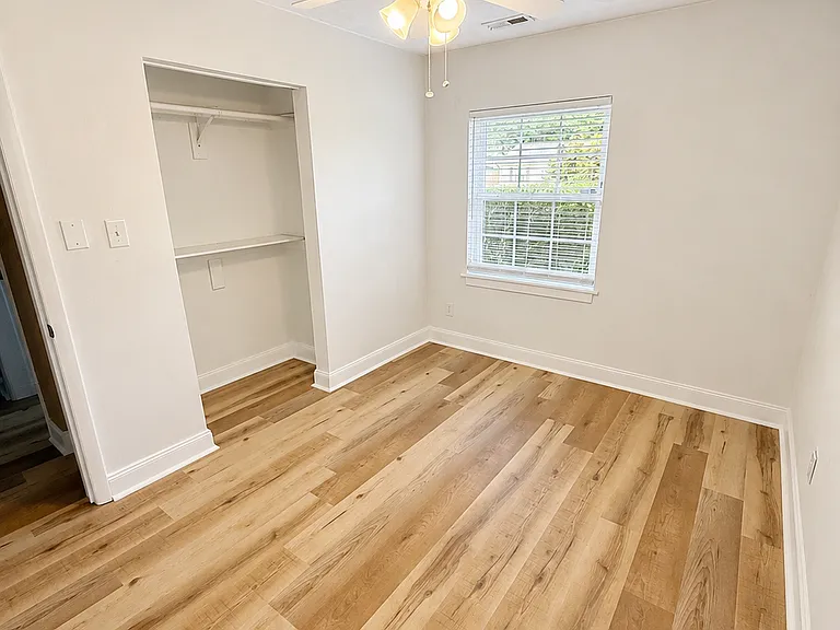 417 Ticonderoga Rd — Photo 11