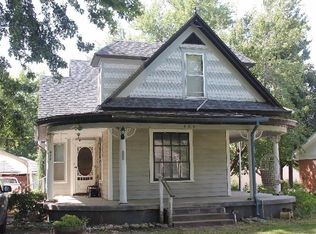 420 Prospect St, Clay Center, KS 67432