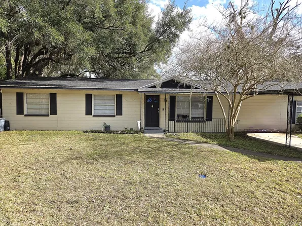 211 NE 3rd Ter, Williston, FL 32696