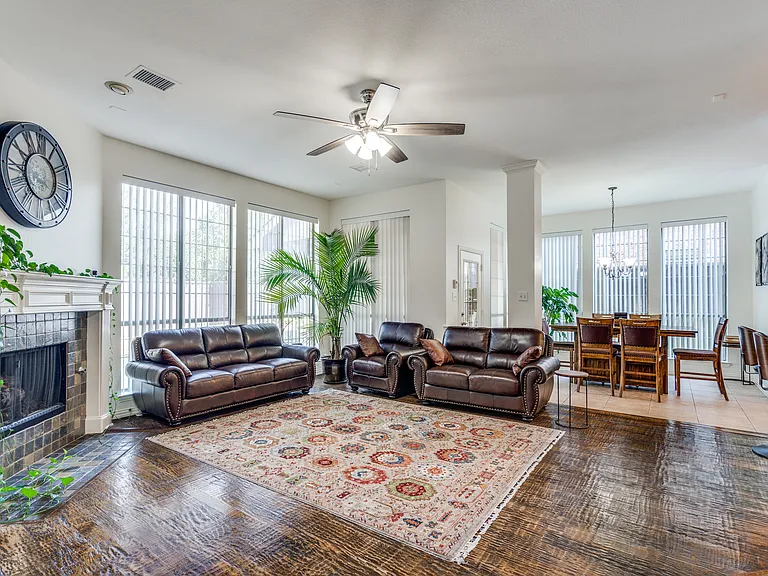 11649 Keystone Dr — Photo 7